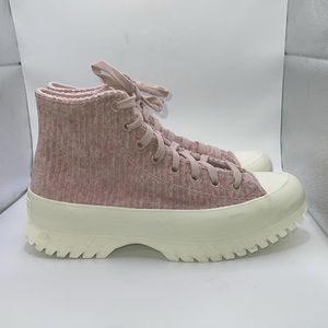 NWOT Converse Chucks Lugged 2.0 High Top Pink Velour Sneakers Shoes Womens 10.5